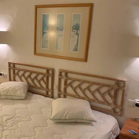 アパート Jardins Da Balaia Guest アルブフェイラ